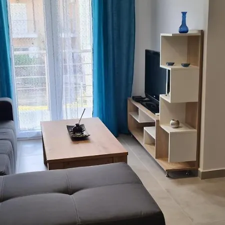 Brand New Cozy Apartment Karlovassi Exterior foto